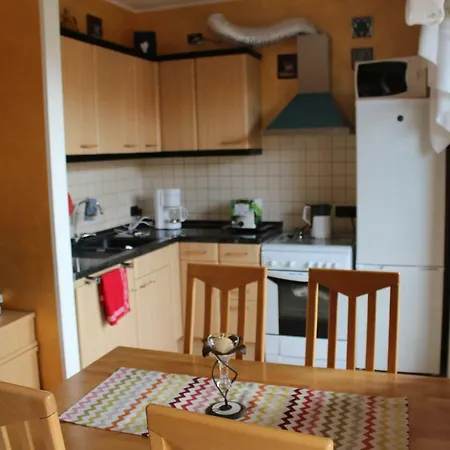 Apartment At Garda Lake San Zeno di Montagna